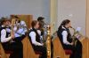 Orkiestra gra w kośćiele
